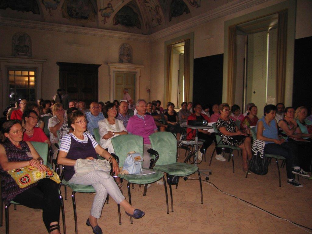 A PALAZZO ARESE BORROMEO CONFERENZA DI 'VIVERE' SULLE STATUE DEL GIARDINO IN OCCASIONE DEL LORO RESTAURO