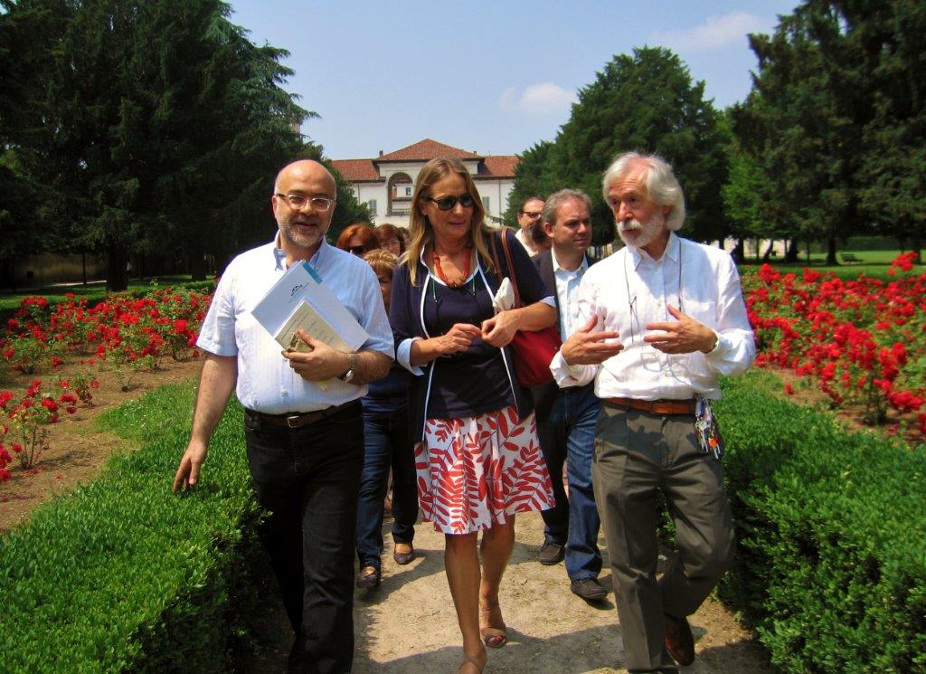 A PALAZZO ARESE BORROMEO CONFERENZA DI 'VIVERE' SULLE STATUE DEL GIARDINO IN OCCASIONE DEL LORO RESTAURO