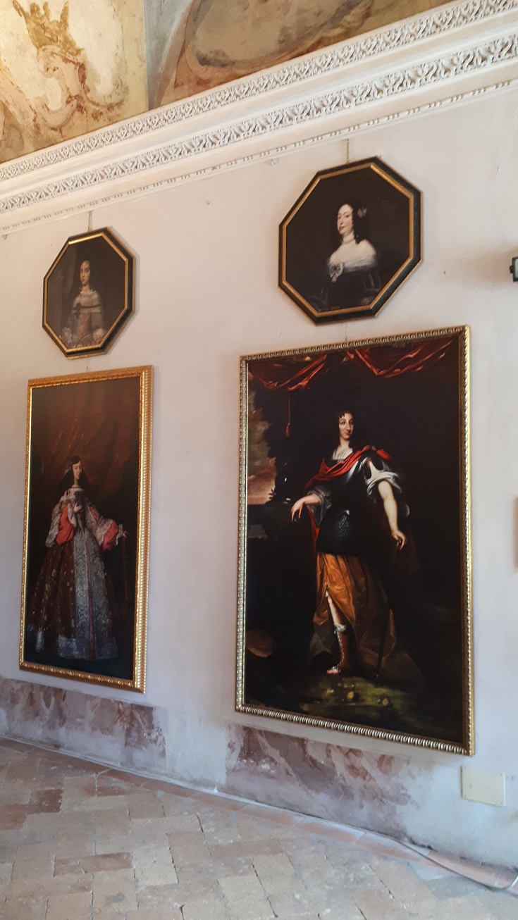 Inaugurazione dell'allestimento di Sala Monarchia con le fotoriproduzioni dei ritratti di Cristina di Svezia e della duchessa d'Ossuna